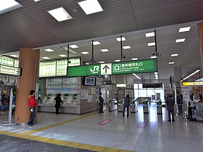 新幹線の改札口